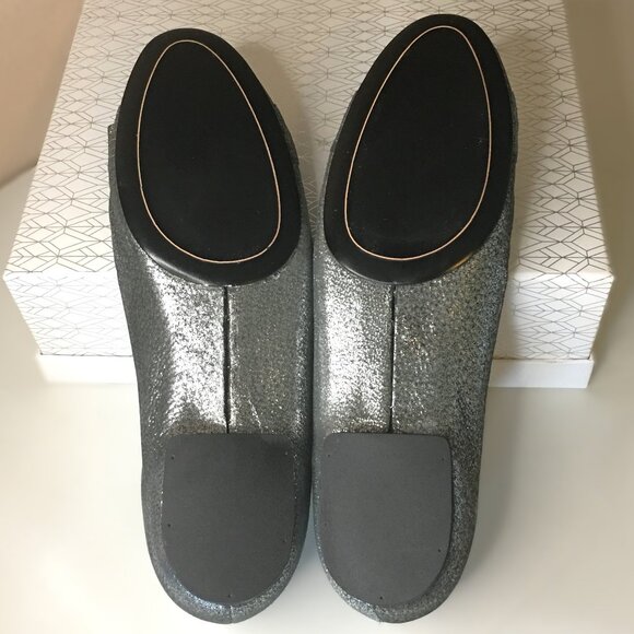 SALVATORE FERRAGAMO Metallic "Regale' Ballet Flats - NWOB ✧･ﾟ: *✧･ﾟ:* - Picture 9 of 13